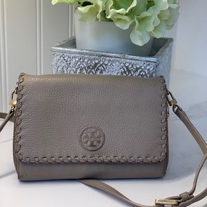 Tory Burch wallet/crossbody